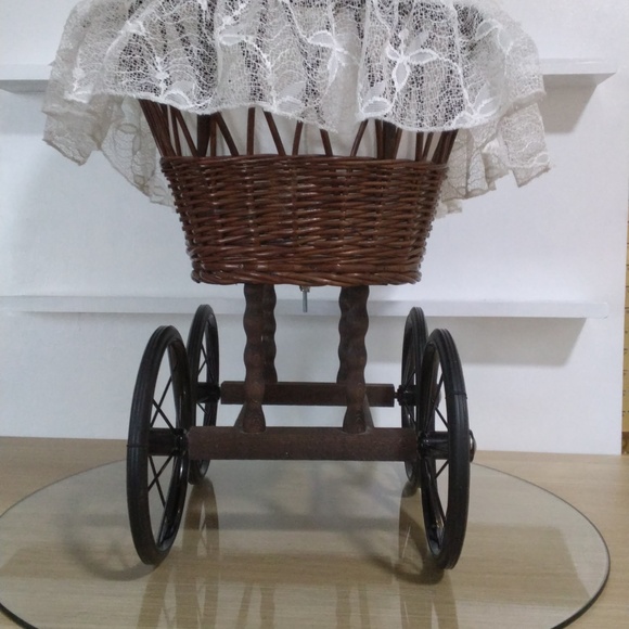 Vintage Victorian Style Baby Carriage with Lace Canopy - Picture 5 of 16